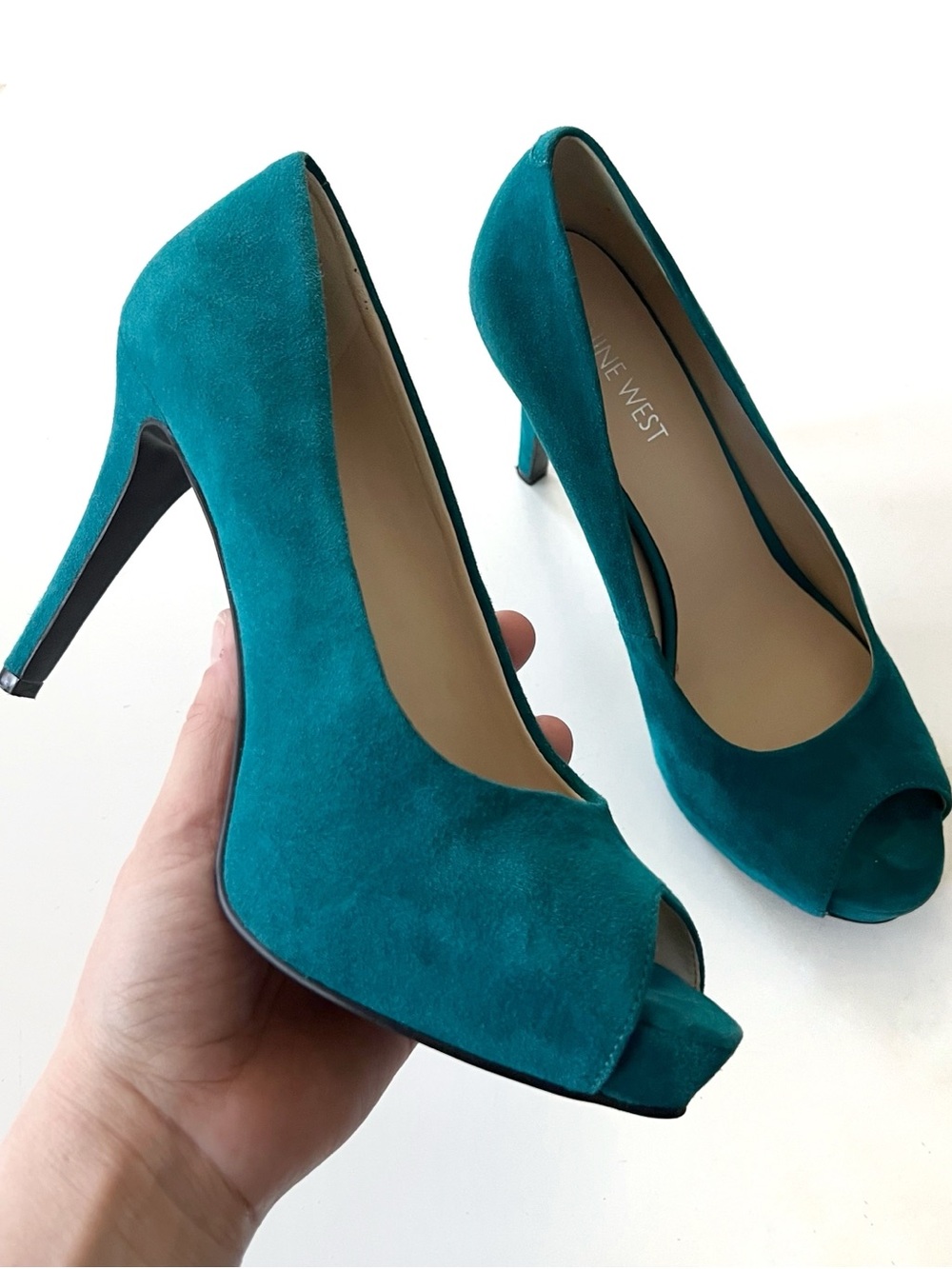 Nine West Teal Suede Peep Toe Heels Size 6.5M Stiletto Pumps